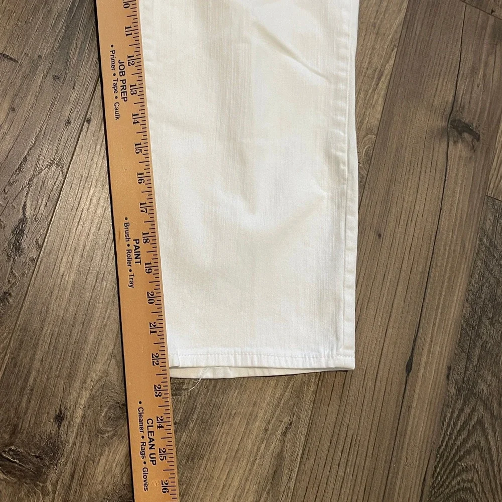 Nine West Chrystie Capri Jeans Womens 12 White Stretch Denim Cropped Pants